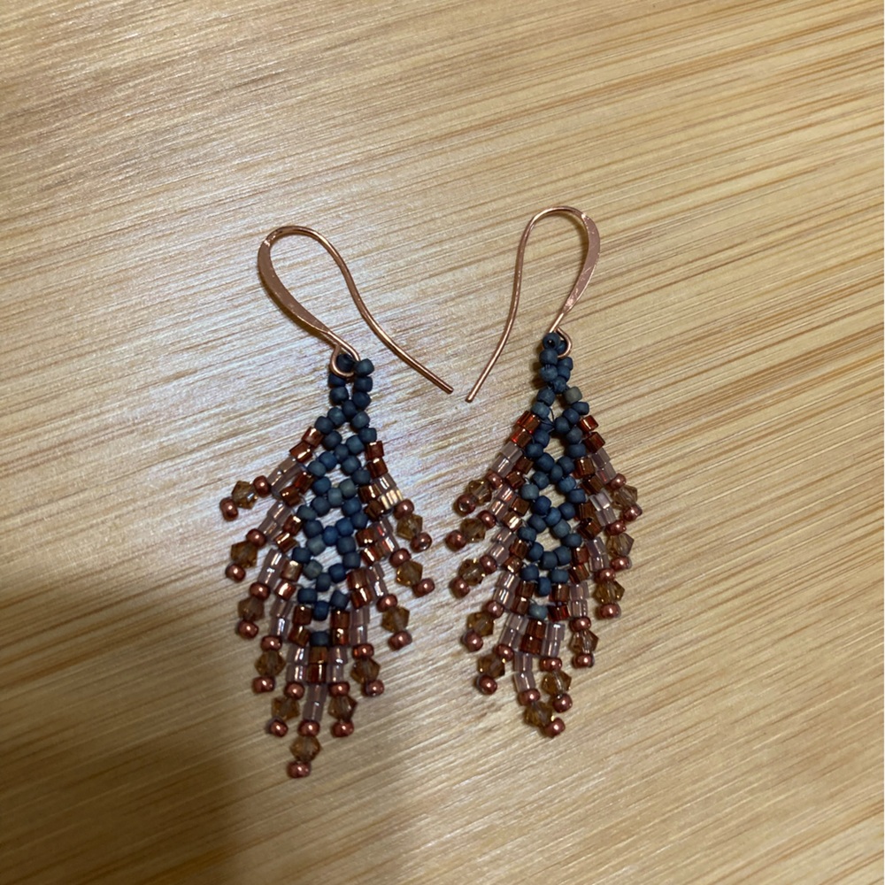 Bronze fringe earrings 🤎